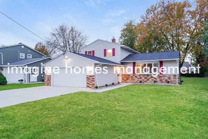7495 Goldenrod Dr - Photo 4 of 20