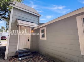 featured image of 4318 1st St #B