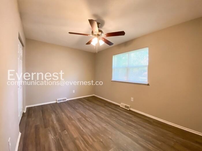 2805 Nw Castle Dr - Photo 5 of 20