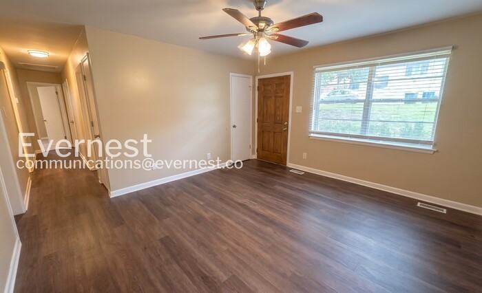 3402 Rosedale Dr Nw - Photo 4 of 20
