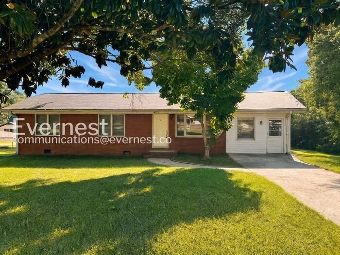 4715 Ballew Dr - Photo 2 of 21