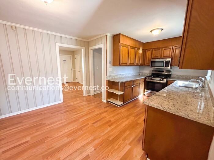 4715 Ballew Dr - Photo 5 of 21