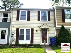 524 Riggs Ct - Photo 1 of 1