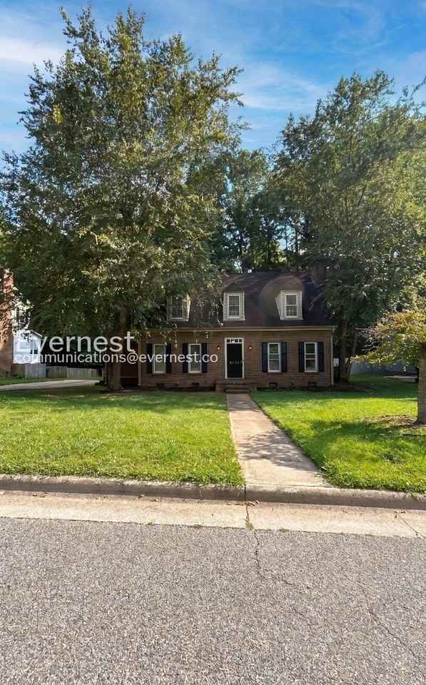 5105 Tower Rd - Photo 2 of 28