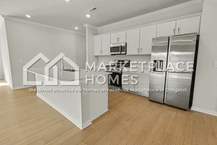 316 Allene Way - Photo 4 of 27