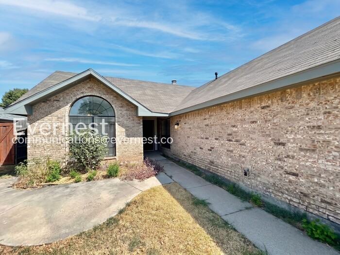 4225 Vincent Ter - Photo 2 of 28