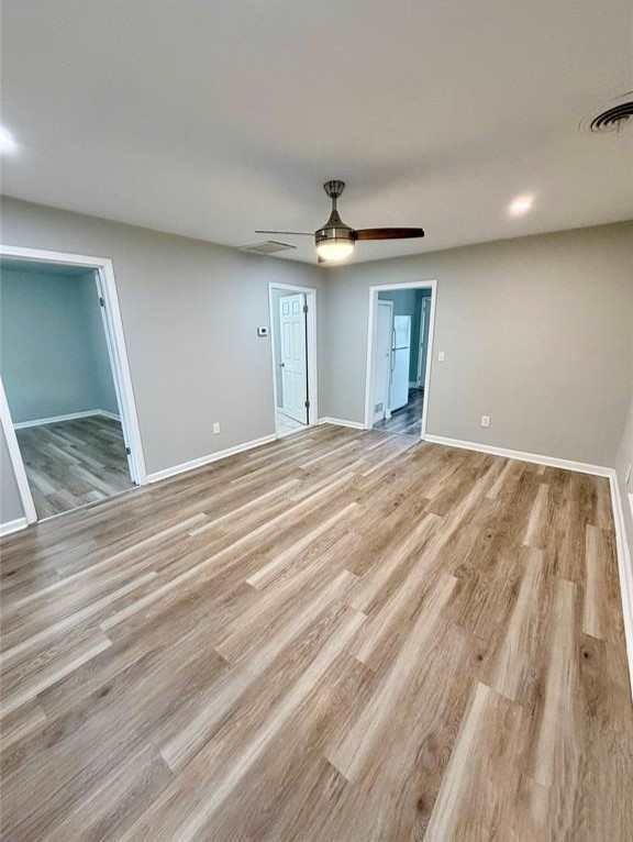 8661 Dodge Ave - Photo 4 of 14