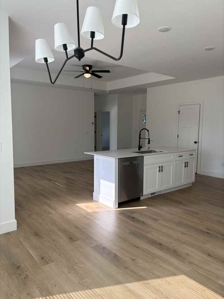 664 N Dean Ln #NA - Photo 7 of 21