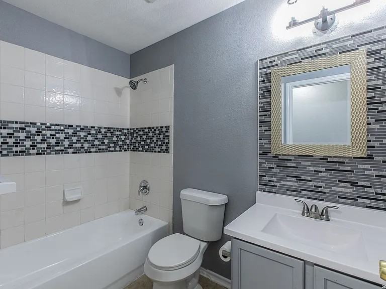 5835 Midcrown Drive - Photo 7 of 8