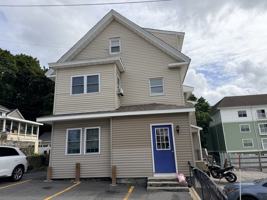 featured image of 11 High Street #1