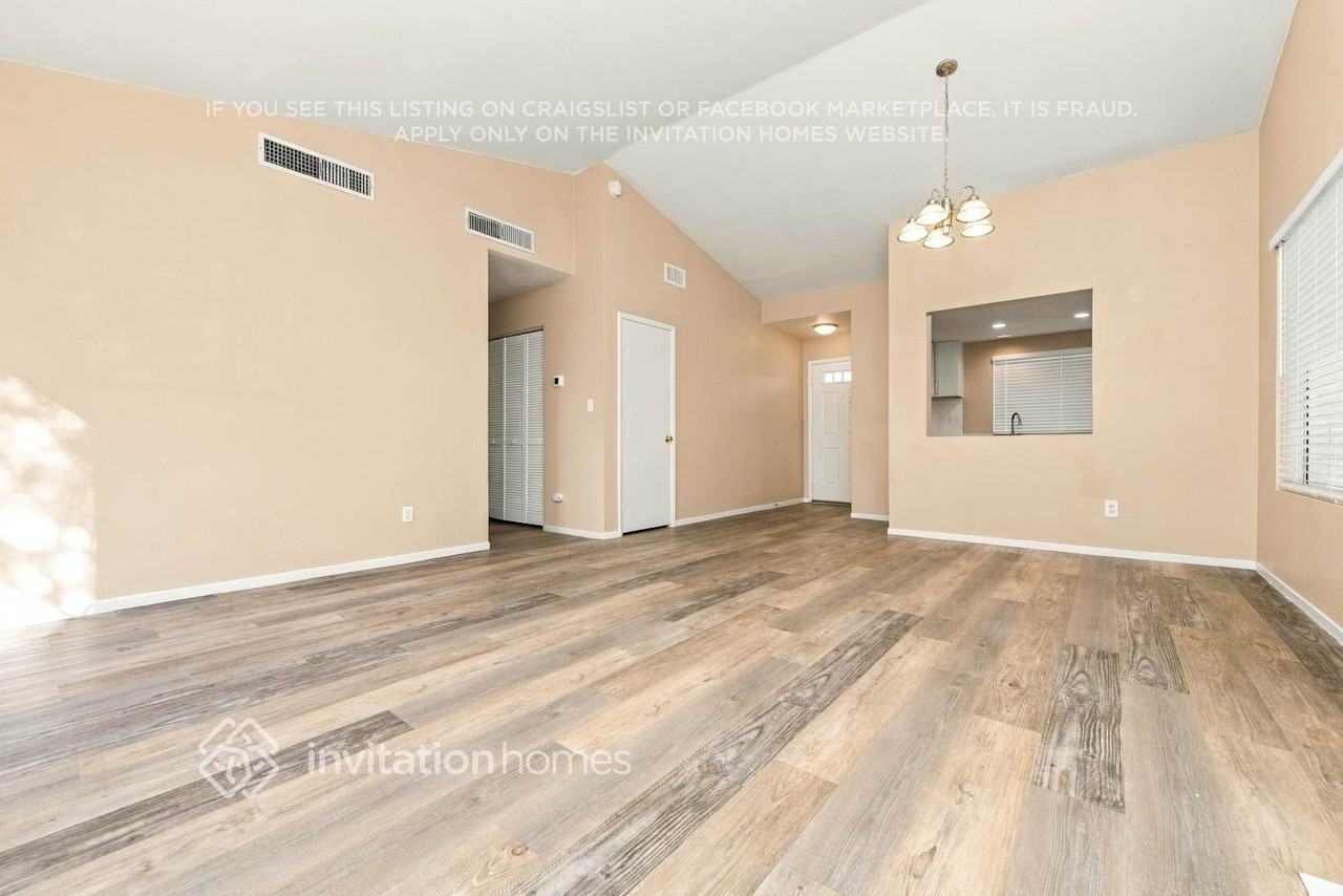 1401 Bent Arrow Dr - Photo 6 of 17