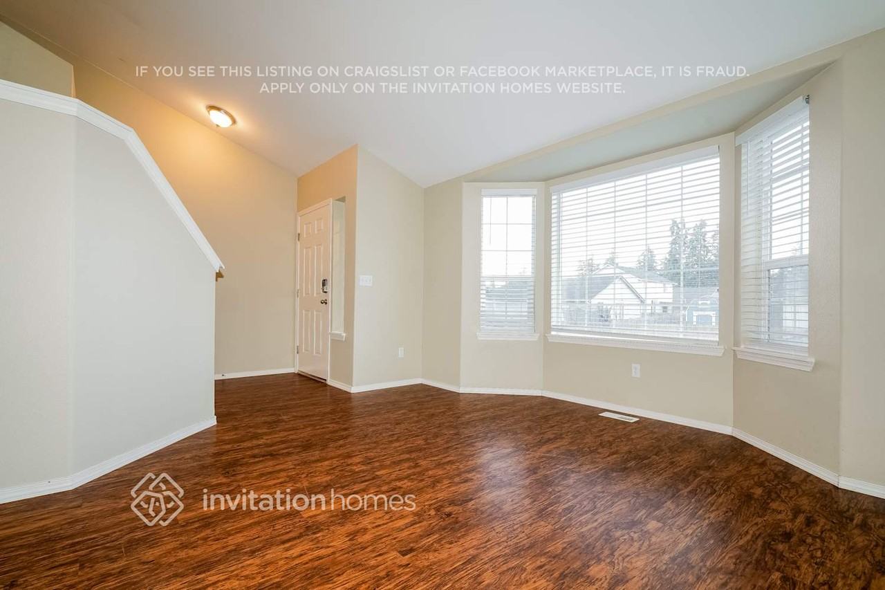 4420 225th Street Ct E - Photo 5 of 18