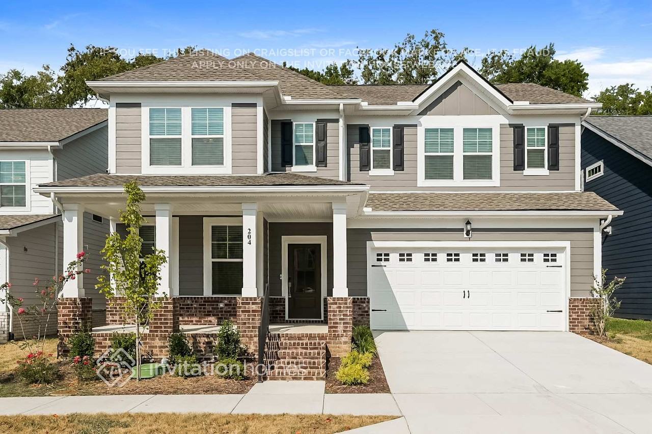 204 Crown Gardens Ct