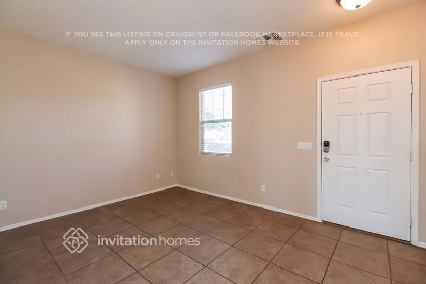 7343 W St Charles Ave - Photo 5 of 26
