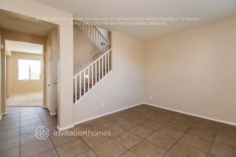 7343 W St Charles Ave - Photo 6 of 26