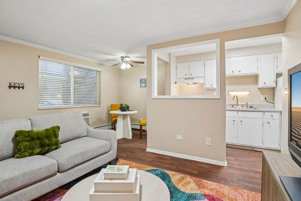 Lorinda Apartments - Photo 7 of 26