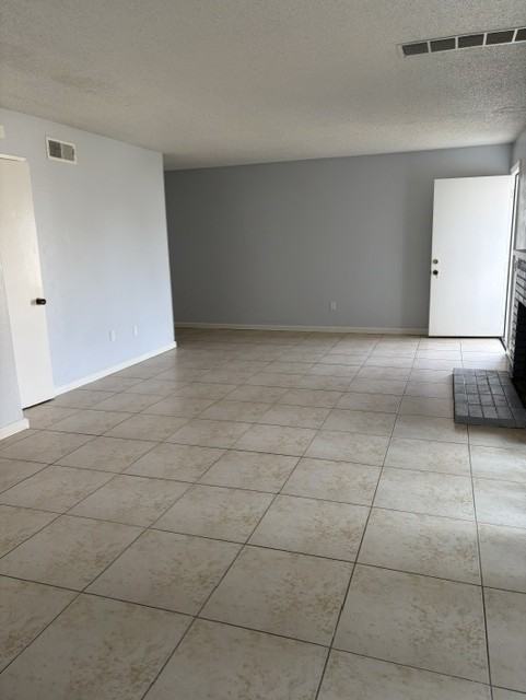 3041 Canyon Crest Dr #125-14 - Photo 4 of 11