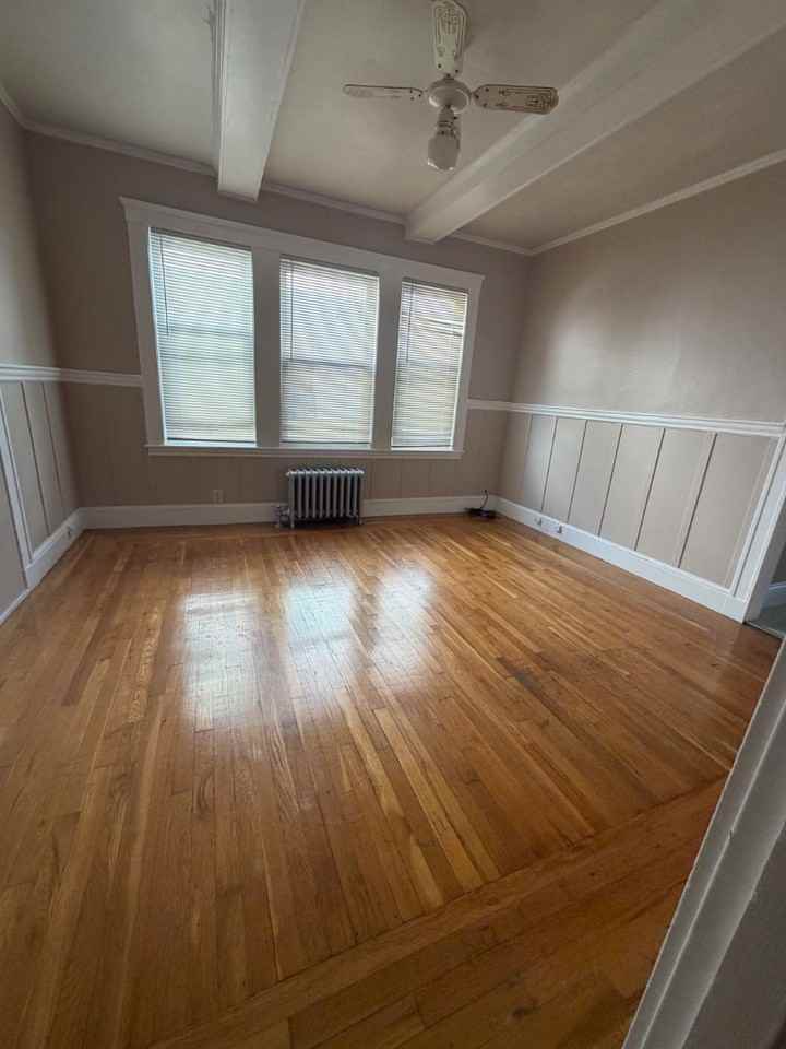 19 Brockton St - Photo 4 of 14