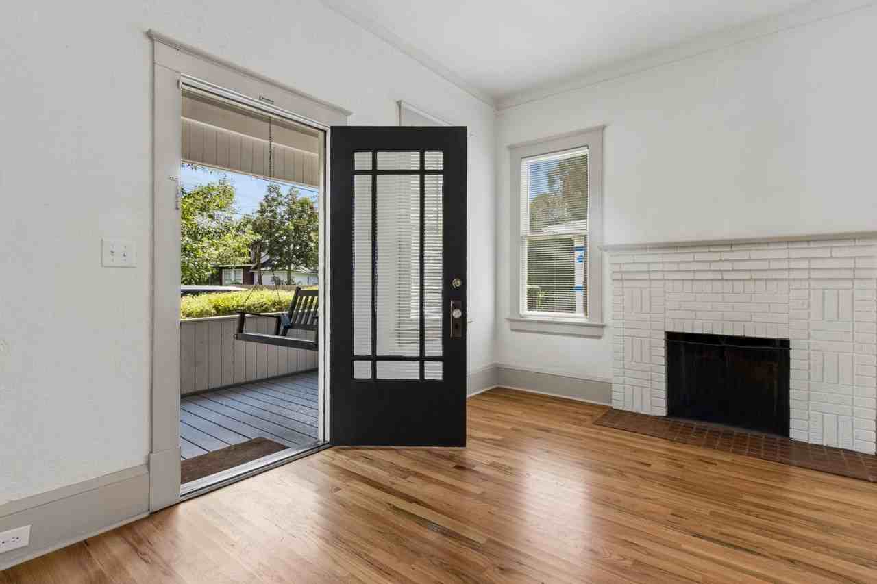 2747 Forbes St - Photo 6 of 21