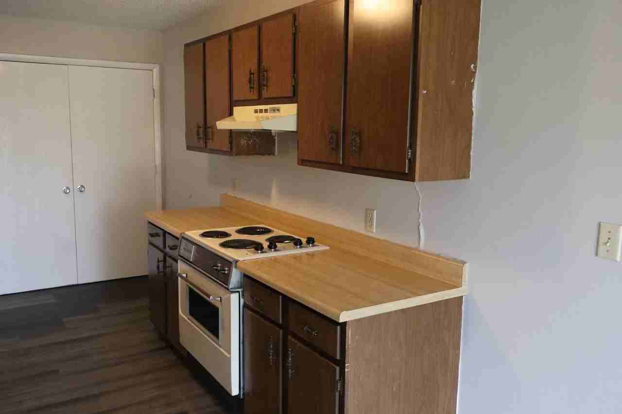 638 W Edgewood St #1 - Photo 4 of 5