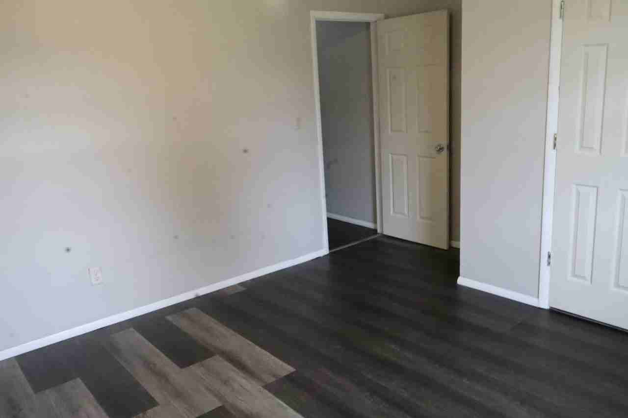 638 W Edgewood St #1 - Photo 5 of 5