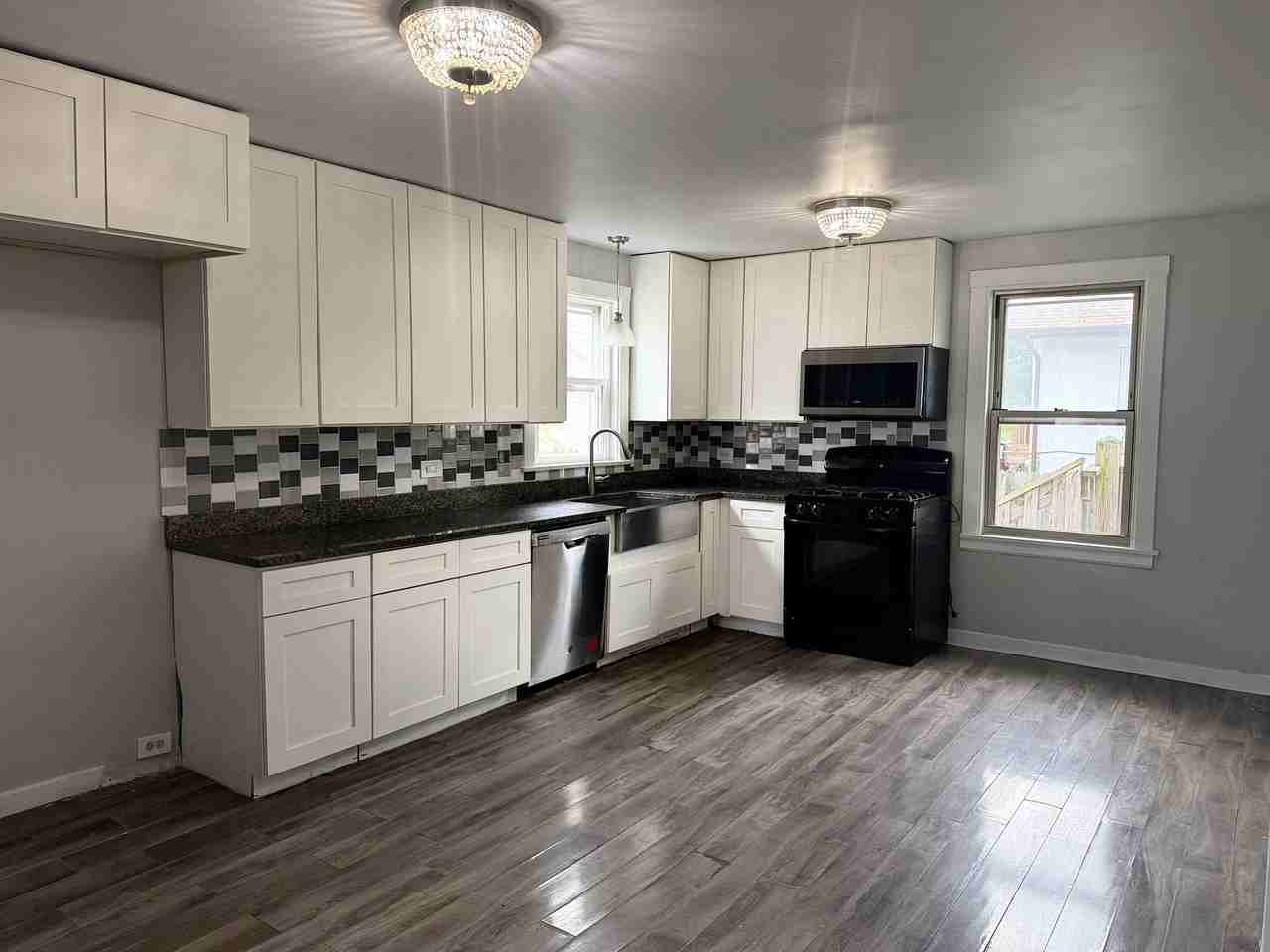 11004 S Esmond St #SFH - Photo 6 of 27