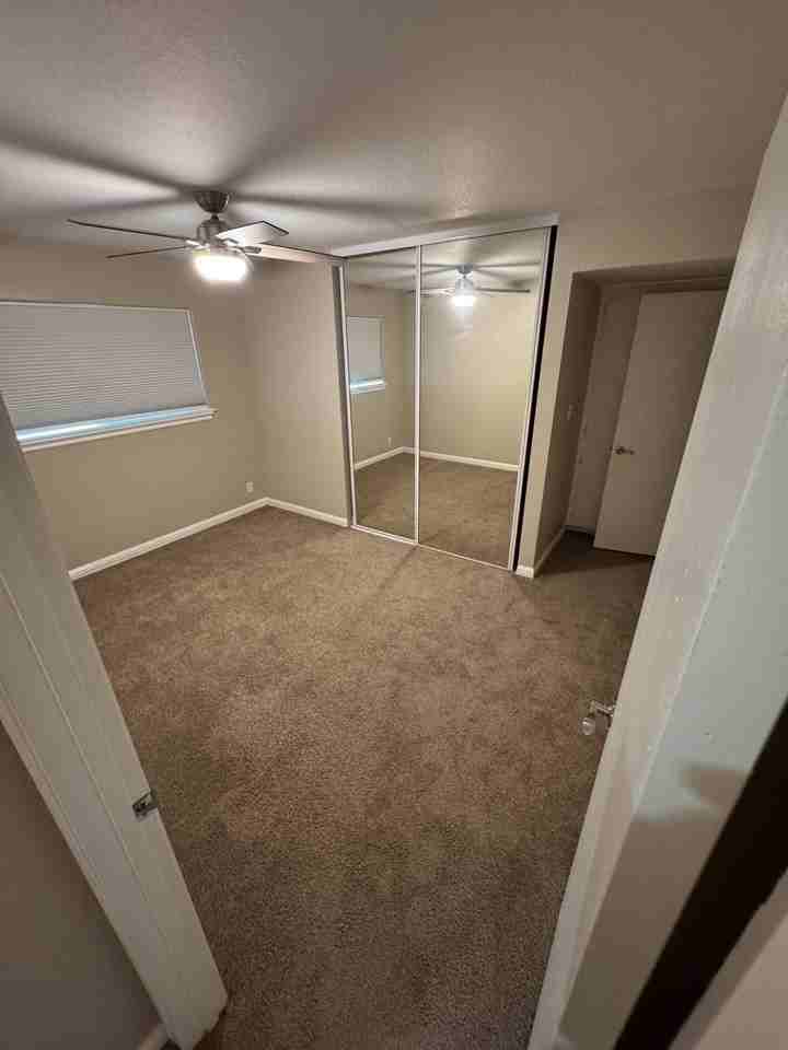 2228 Mcgee Ave #B - Photo 4 of 13