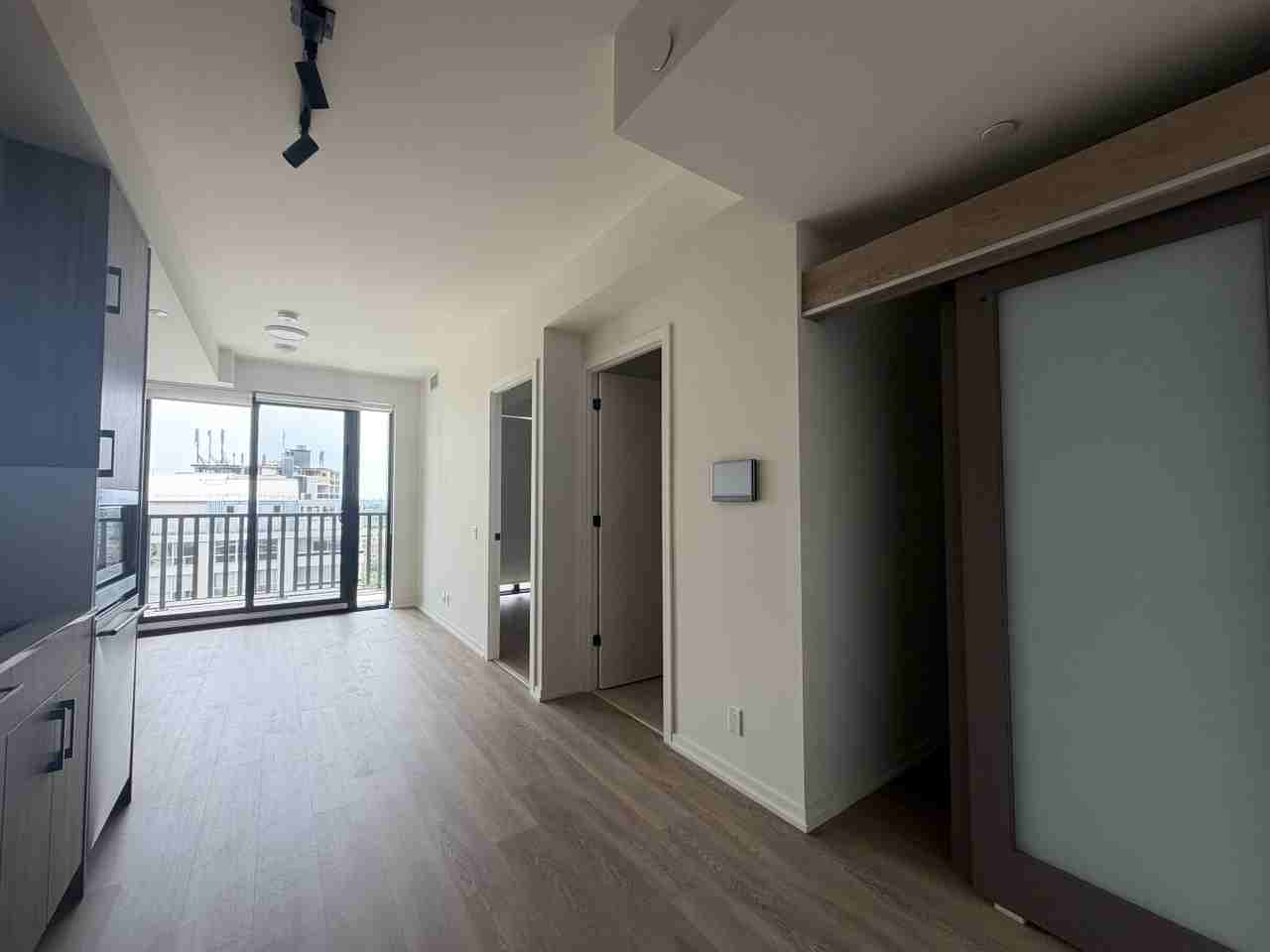 109 Erskine Ave - Photo 6 of 13