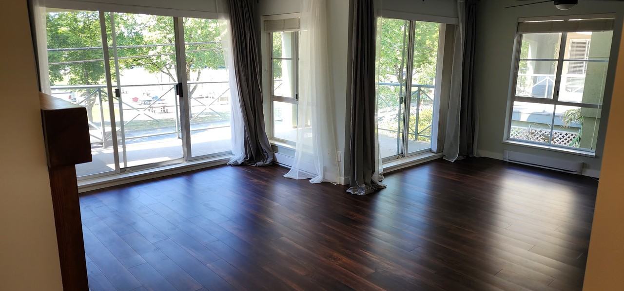 20110 Michaud Cres - Photo 2 of 18