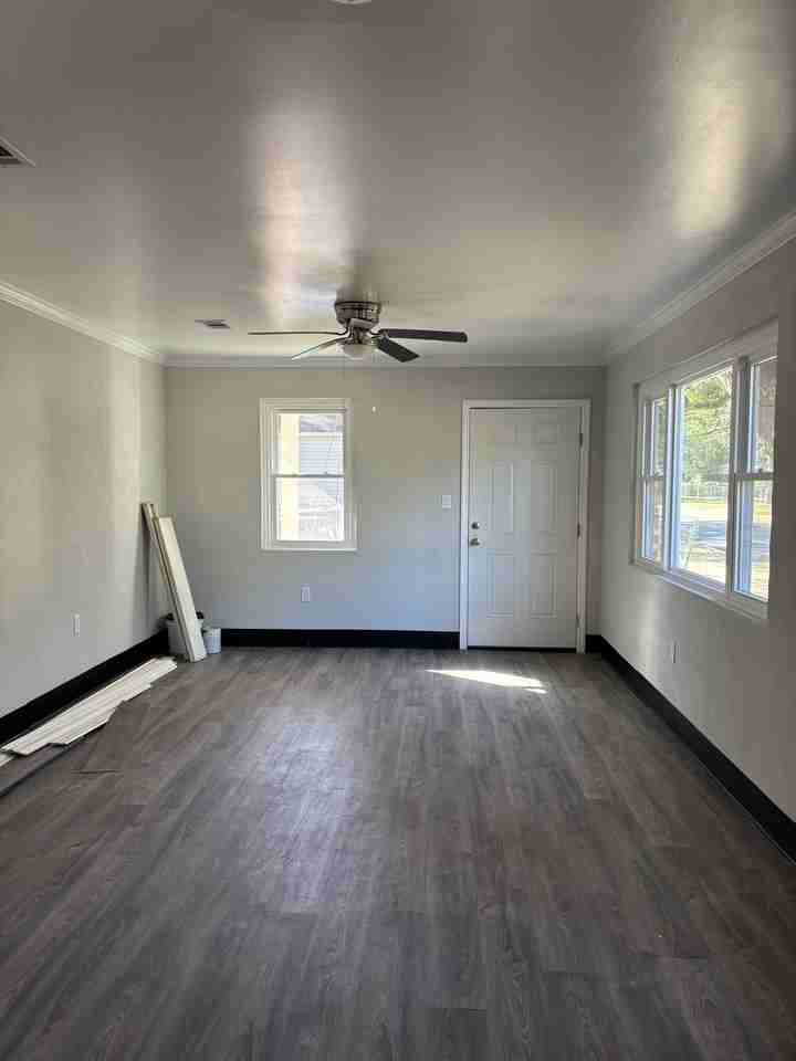 1610 N Madison St #1 - Photo 3 of 6
