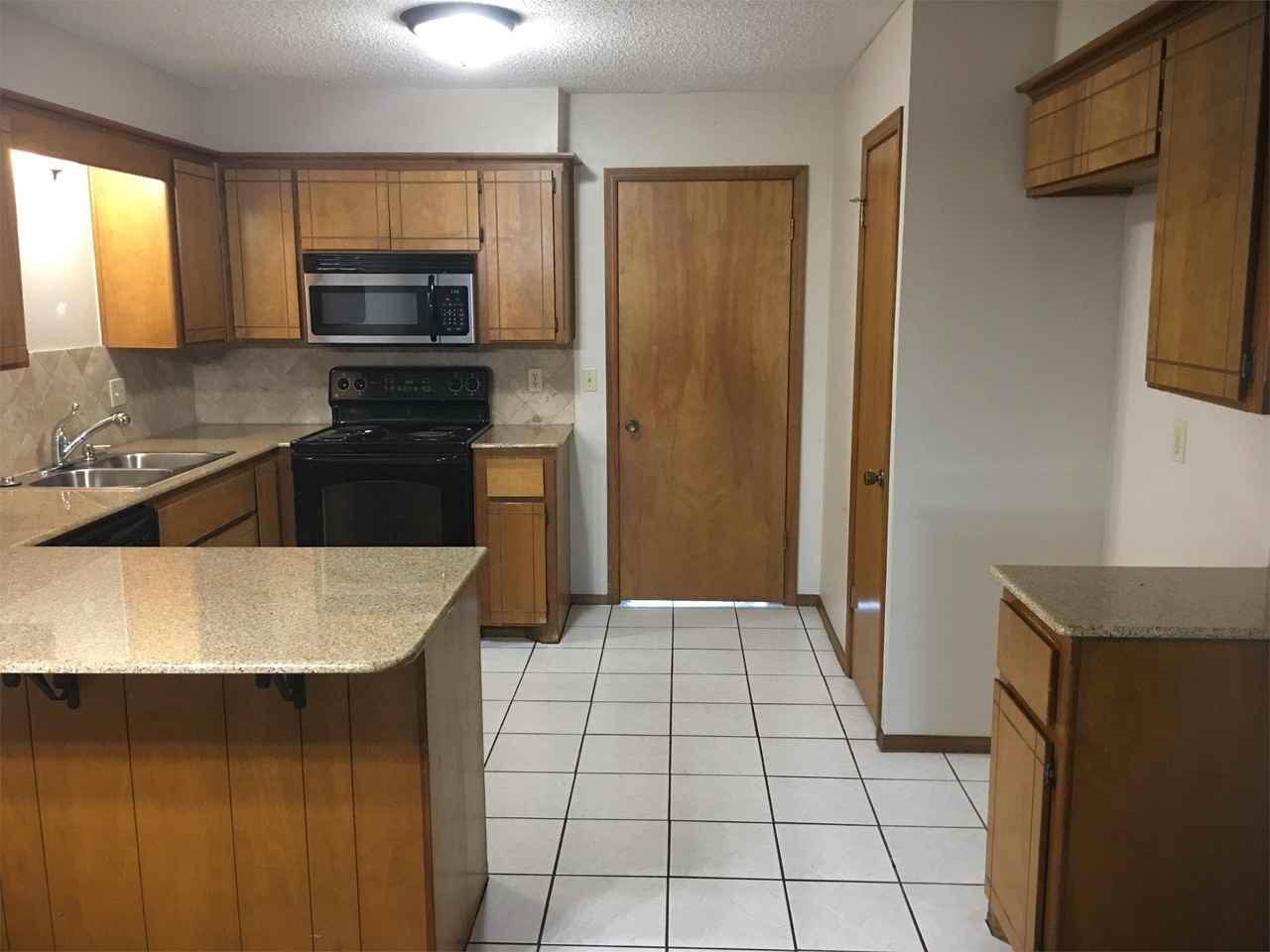 417 Wild Wind Rd #1 - Photo 3 of 18