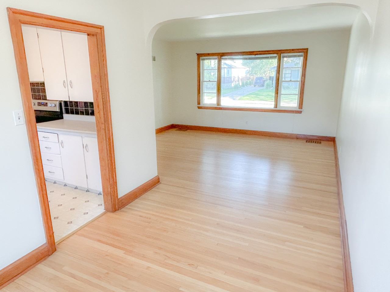 2712A Sinton Ave - Photo 2 of 8