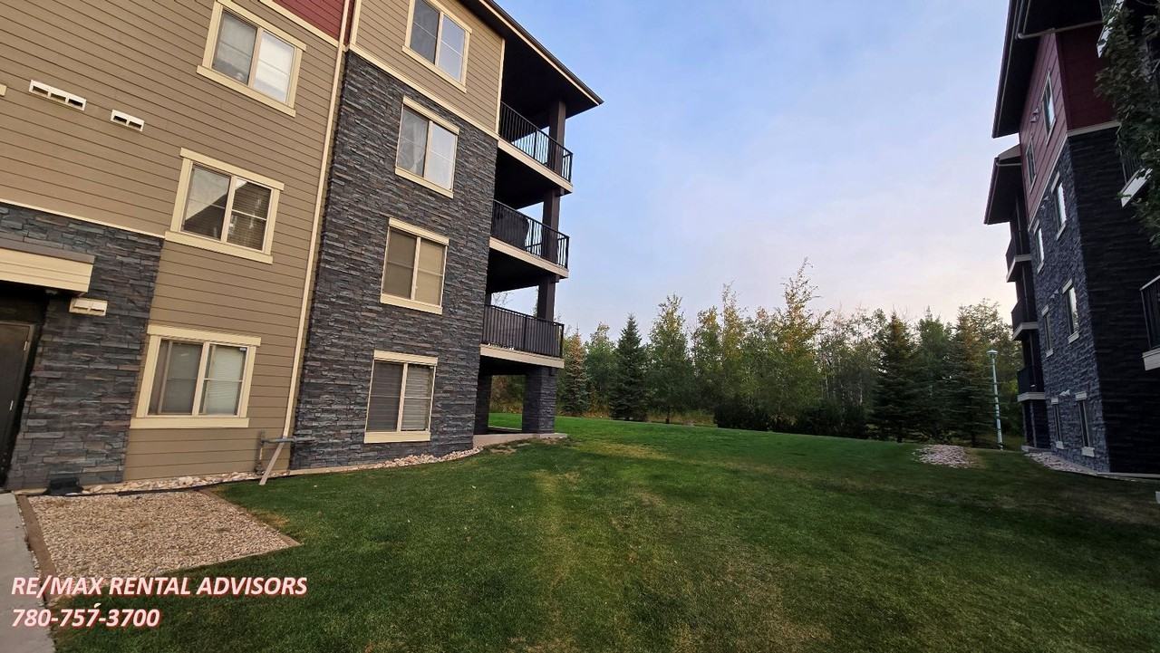 1060 Mcconachie Blvd Nw - Photo 2 of 17