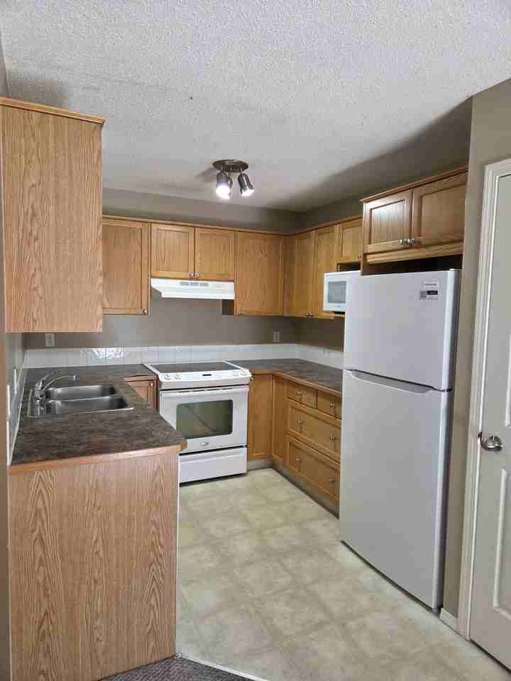 156 Canoe Dr Sw - Photo 2 of 4