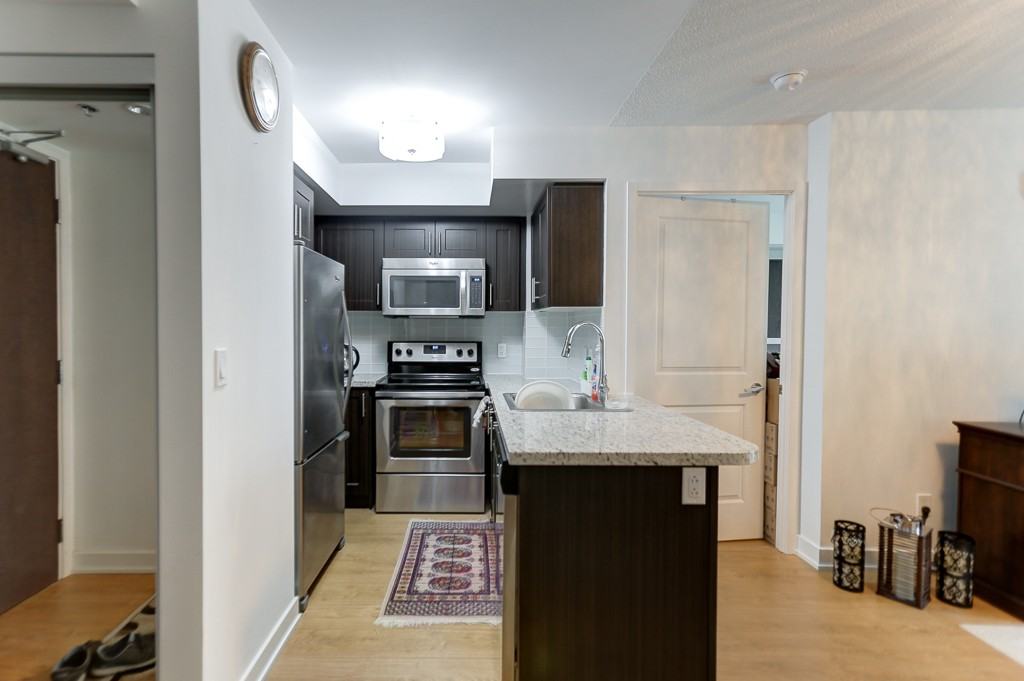 185 Bonis Ave - Photo 3 of 12