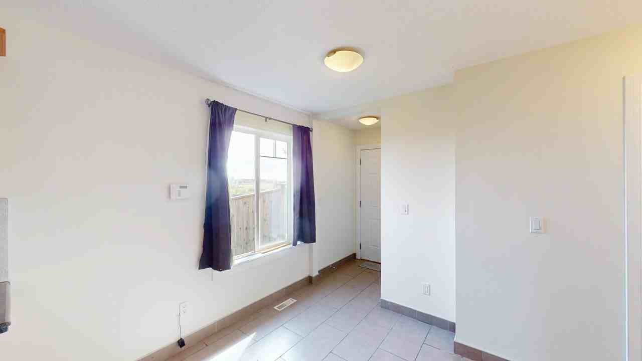 1331 8 Ave Ne - Photo 6 of 26
