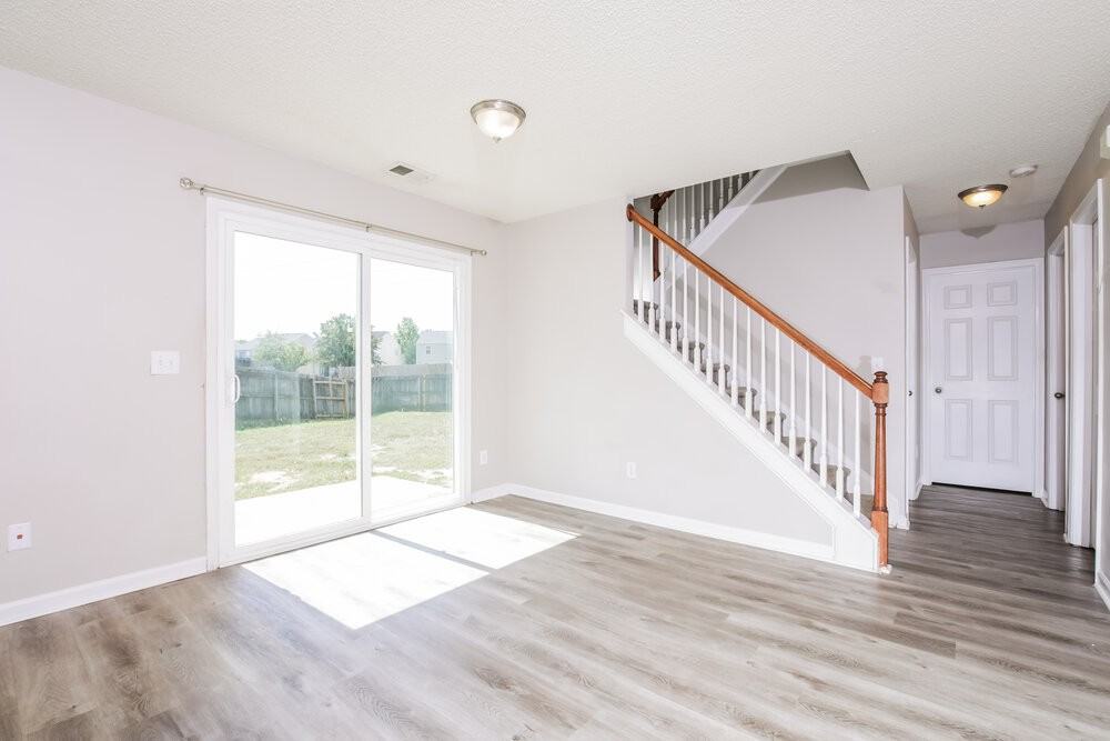 6004 Silkwater Ct - Photo 6 of 17