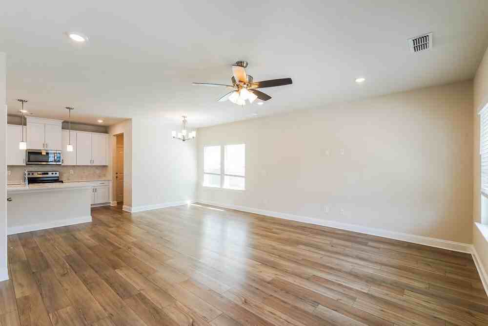 7418 Blue Gable Rd - Photo 4 of 17