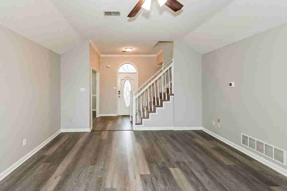 5899 Michaelson Dr - Photo 5 of 17