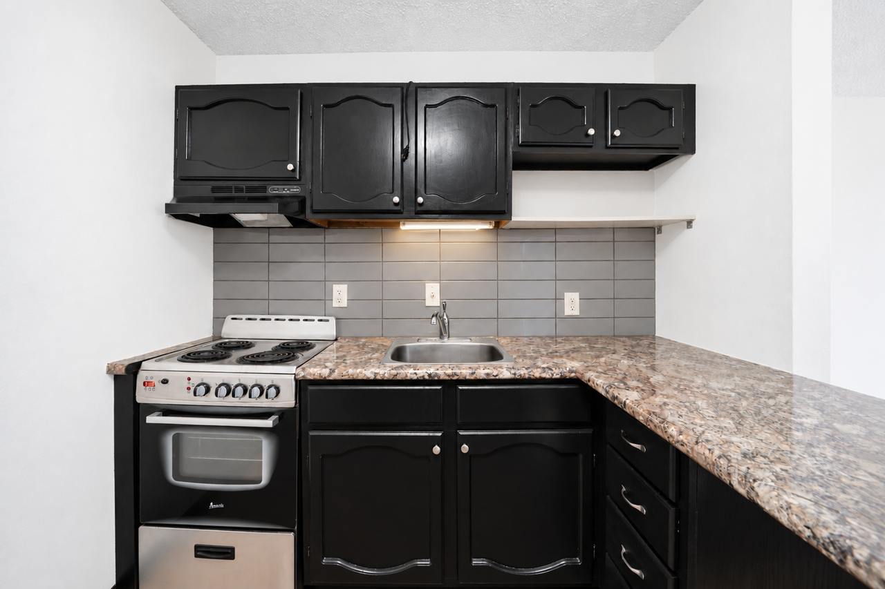 Kent Circle - Photo 2 of 22