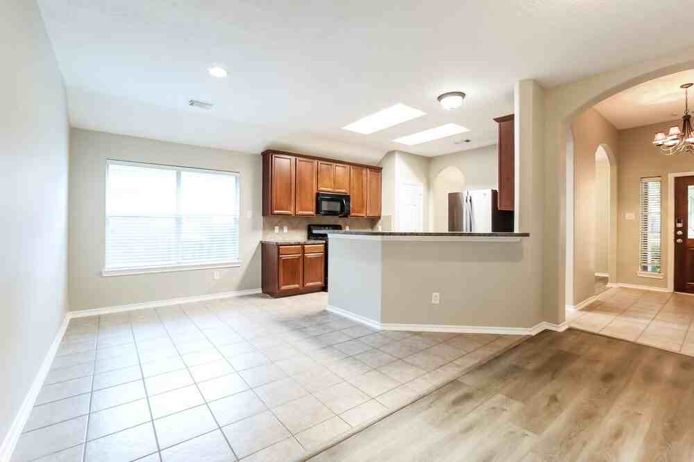 17918 Yukon Pass Dr - Photo 6 of 16