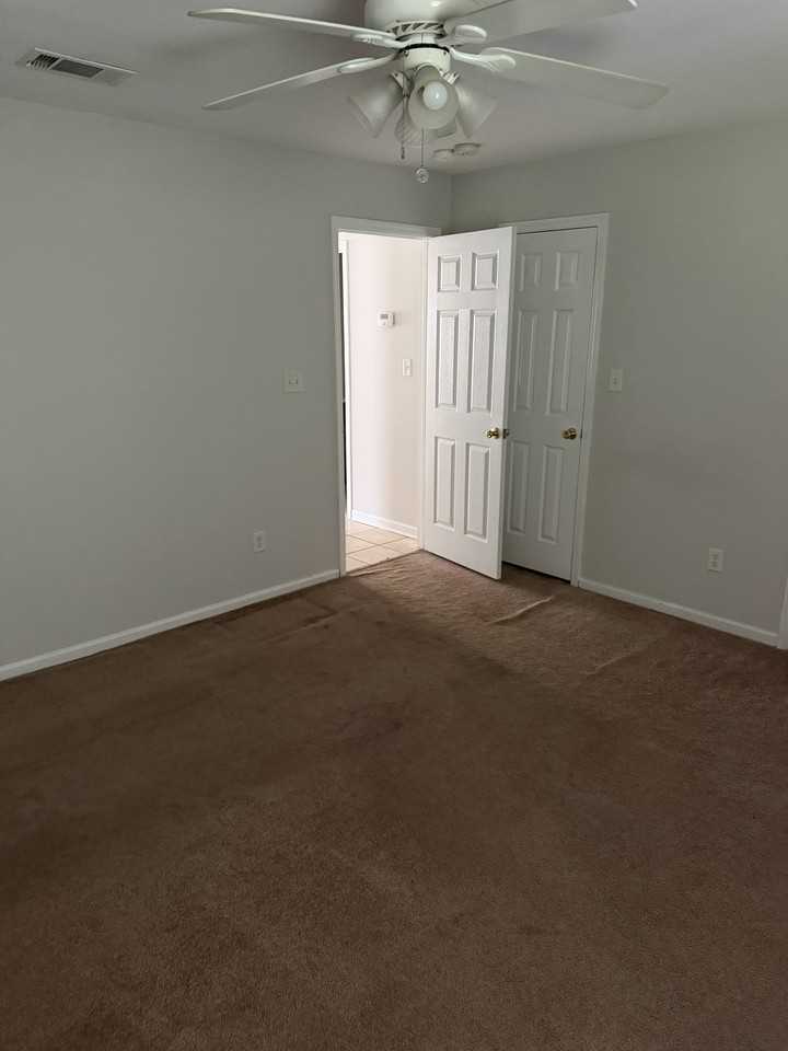 800 Cardinal Grove Ct #1 - Photo 7 of 7