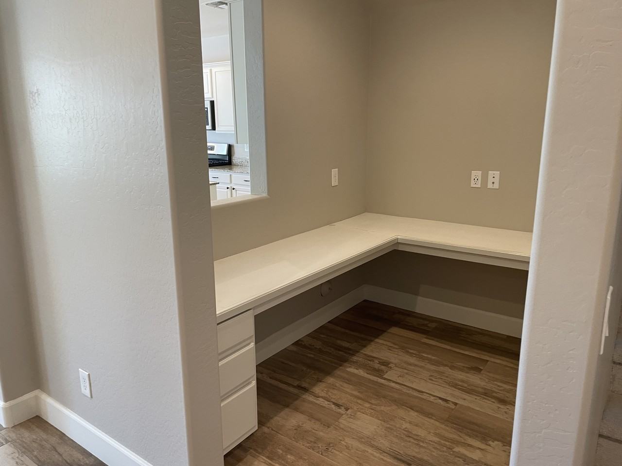 4233 W Winston Dr #1 - Photo 3 of 28