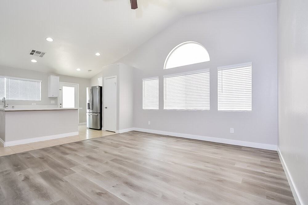 7873 Lovely Pine Pl - Photo 4 of 16