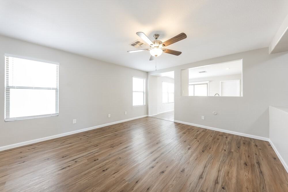 16910 W Marconi Ave - Photo 5 of 16