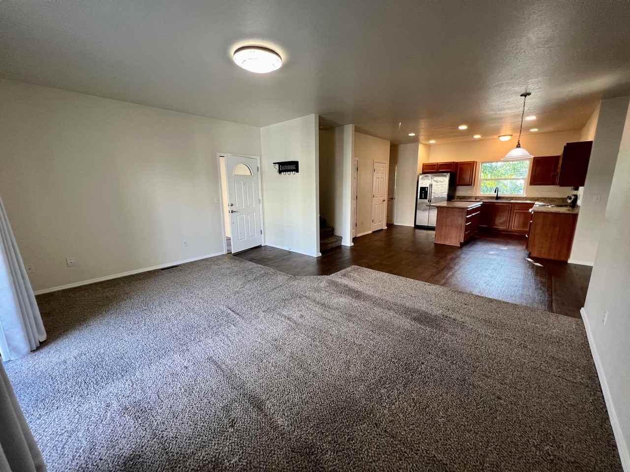 411 Berrydale Ave #6 - Photo 3 of 30