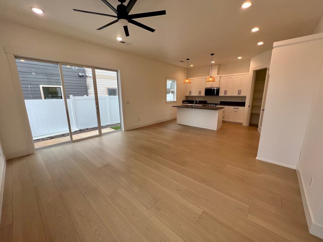 206 Bogey Ln #1 - Photo 2 of 30