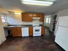 featured image of 120 Main St