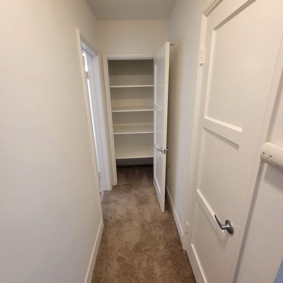 Le Park Apartments - Photo 6 of 27