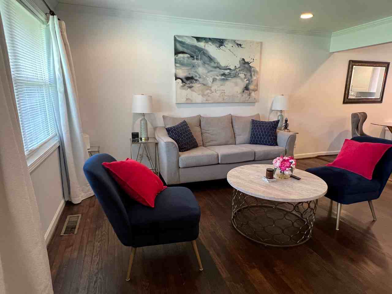 1485 Janmar Dr - Photo 6 of 39